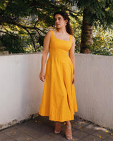 Sanya Malhotra in Hawaii earrings