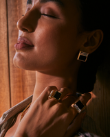 Stellar Ring - Black and white