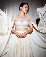 Regina Cassandra in Radiance Cocktail Earring - Gold Crust