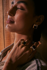 Fusion Crystal Earring - Black and White