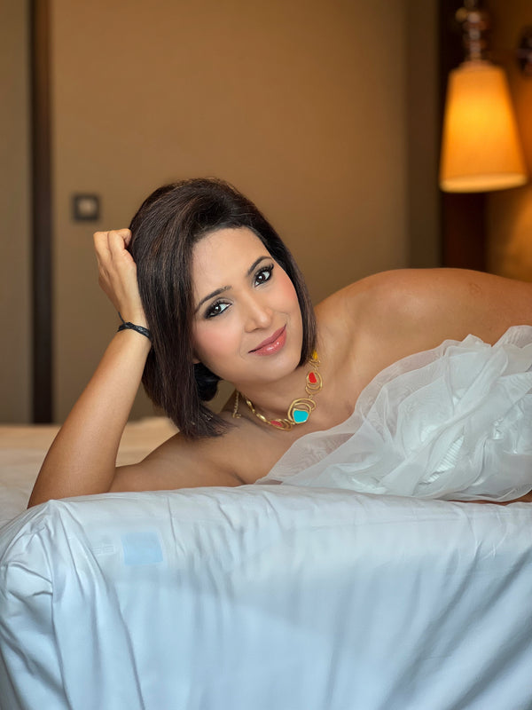 Shilpa - STRADDLING UNKNOWS WITH ELEGANCE
