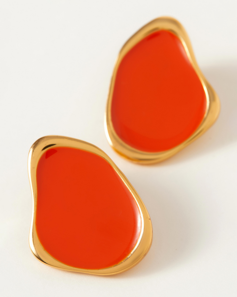 Juhi Godambe in Miami earrings
